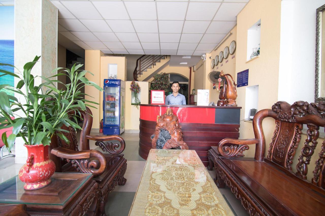 Reddoorz Plus Near Aeon Mall Tan Phu 2 Ho Chi Minh City Exterior photo