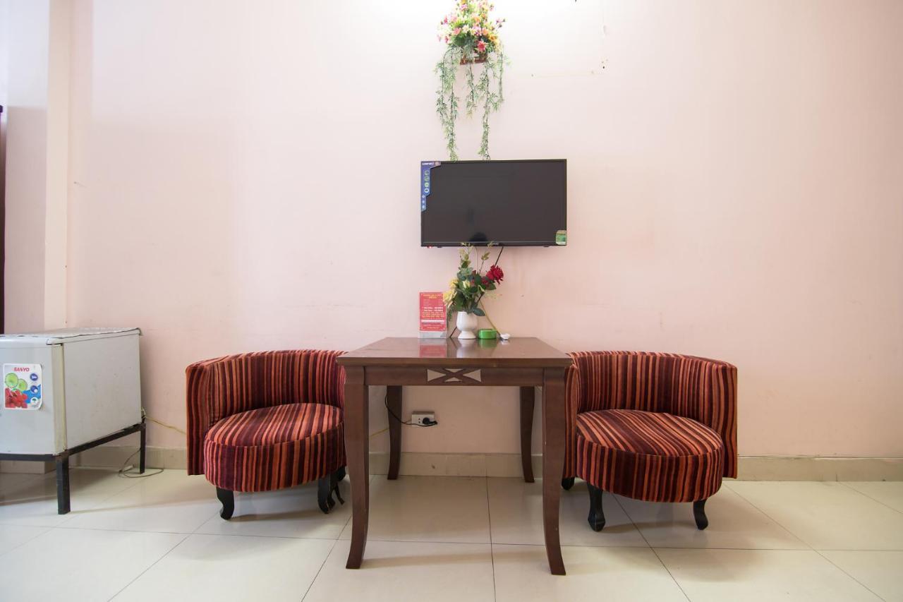 Reddoorz Plus Near Aeon Mall Tan Phu 2 Ho Chi Minh City Exterior photo
