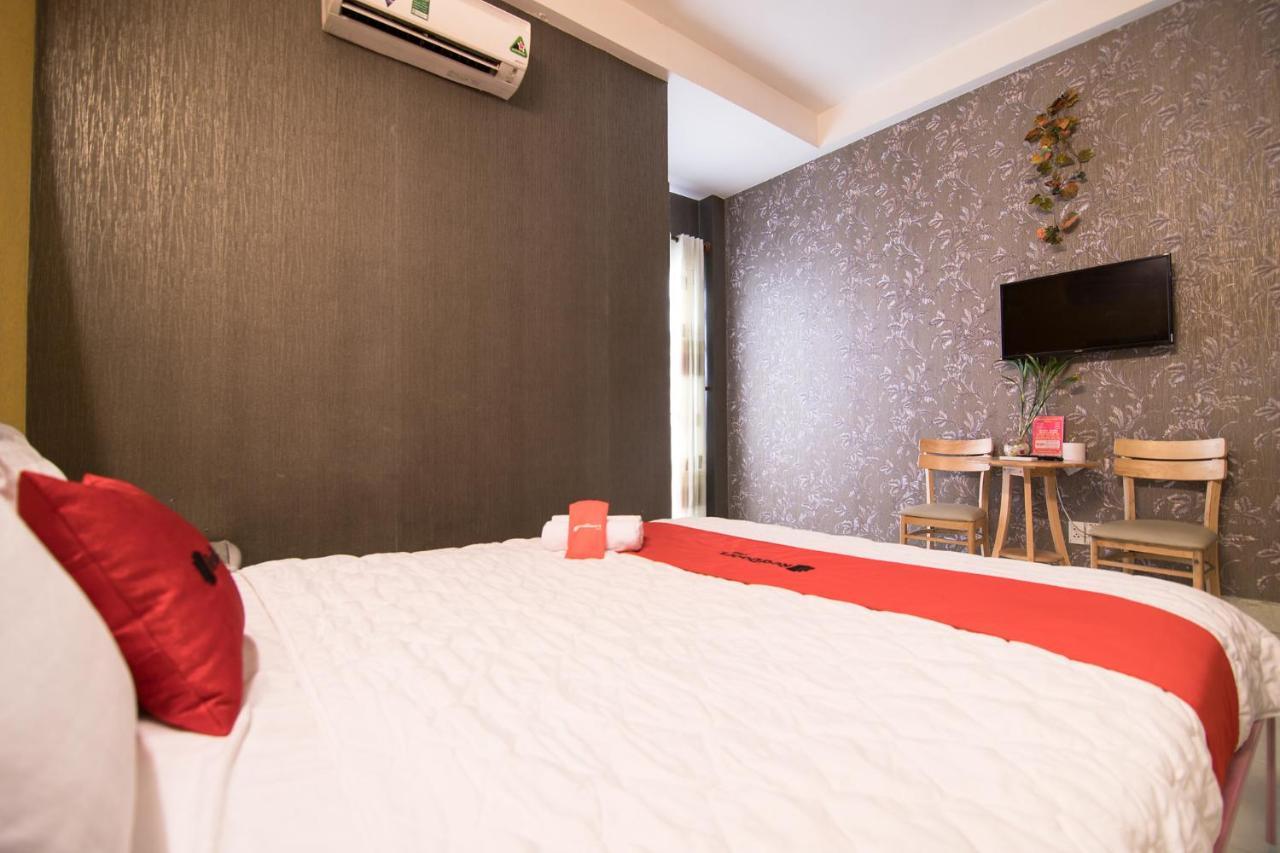 Reddoorz Plus Near Aeon Mall Tan Phu 2 Ho Chi Minh City Exterior photo