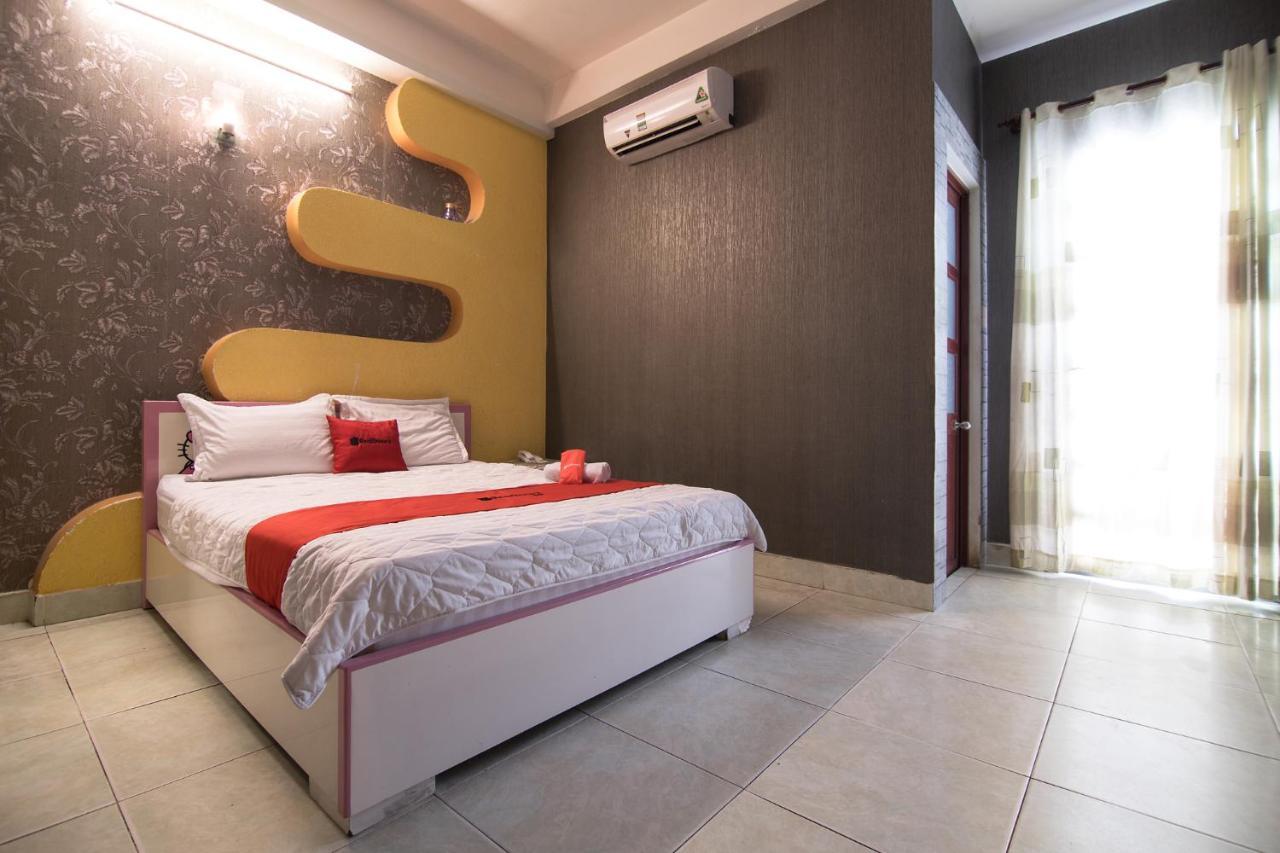 Reddoorz Plus Near Aeon Mall Tan Phu 2 Ho Chi Minh City Exterior photo